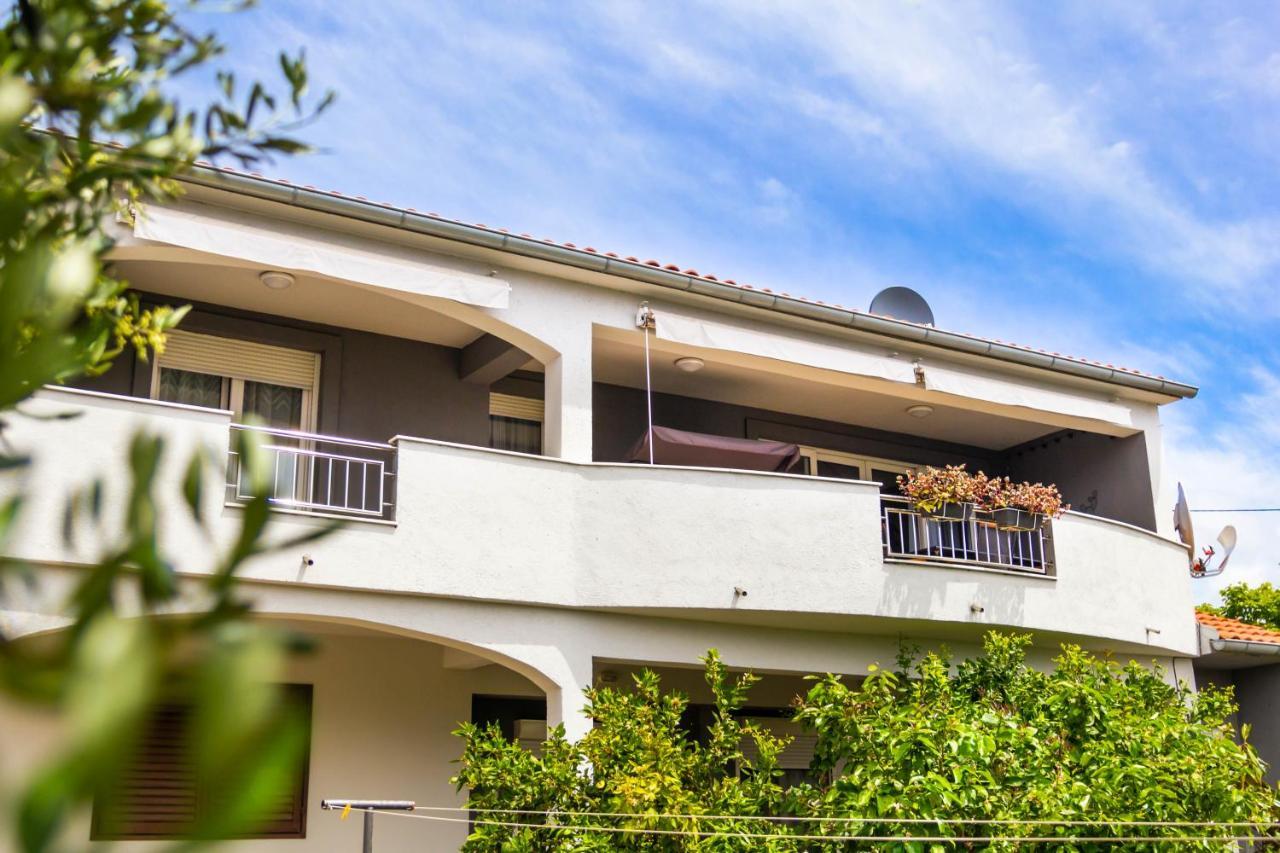 Apartman Marta ซาดาร์ ภายนอก รูปภาพ