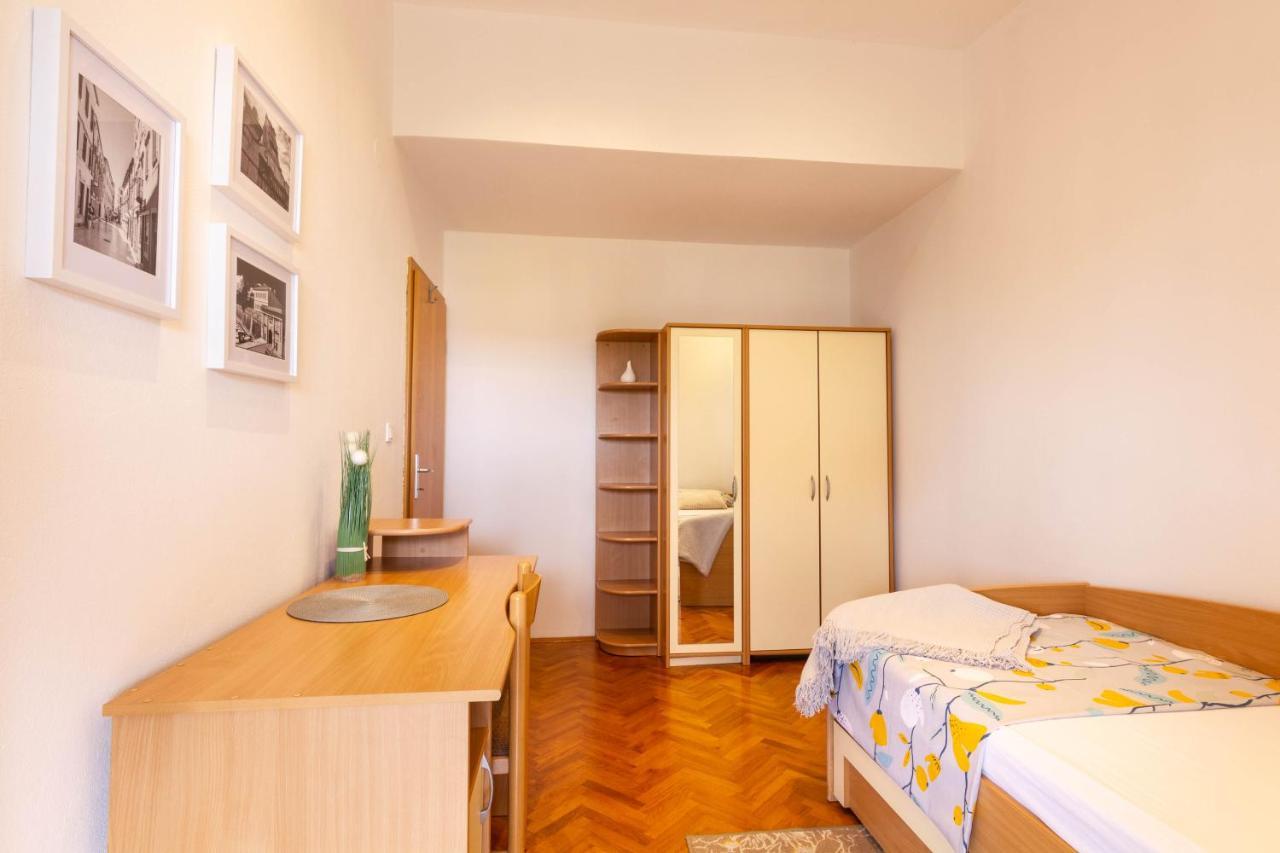Apartman Marta ซาดาร์ ภายนอก รูปภาพ