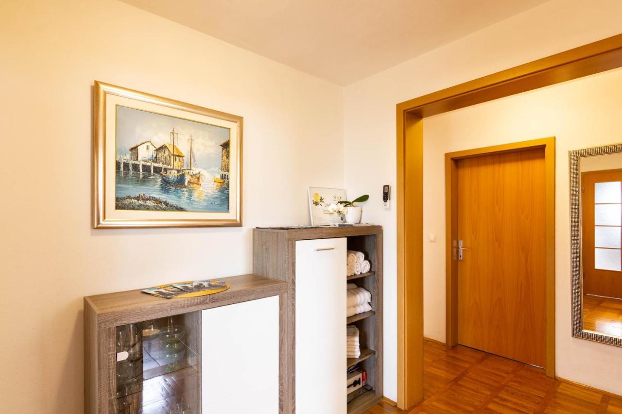 Apartman Marta ซาดาร์ ภายนอก รูปภาพ