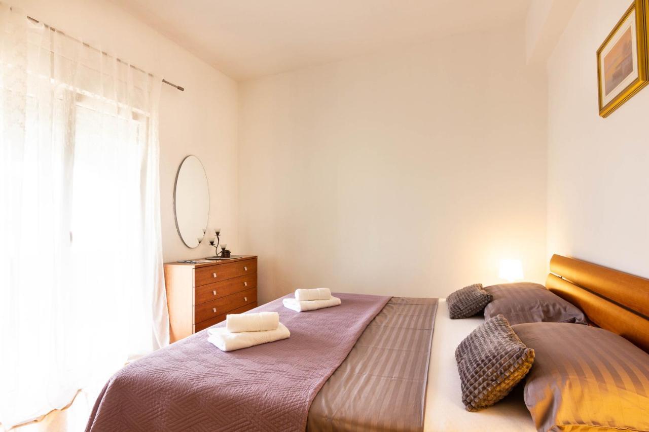 Apartman Marta ซาดาร์ ภายนอก รูปภาพ