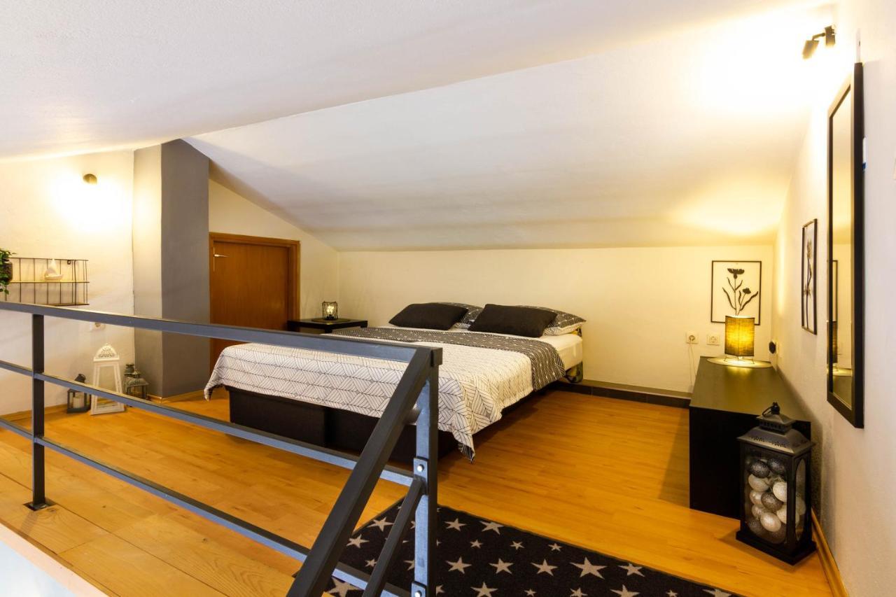 Apartman Marta ซาดาร์ ภายนอก รูปภาพ